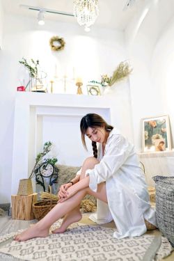 年级的瑜伽老师2